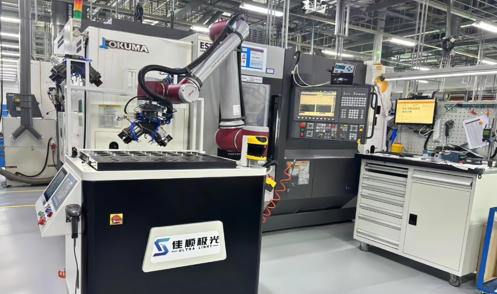 史塞克：单机协作工作站